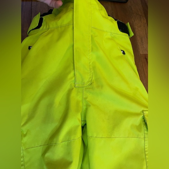 DC snow bibs - Picture 3 of 11